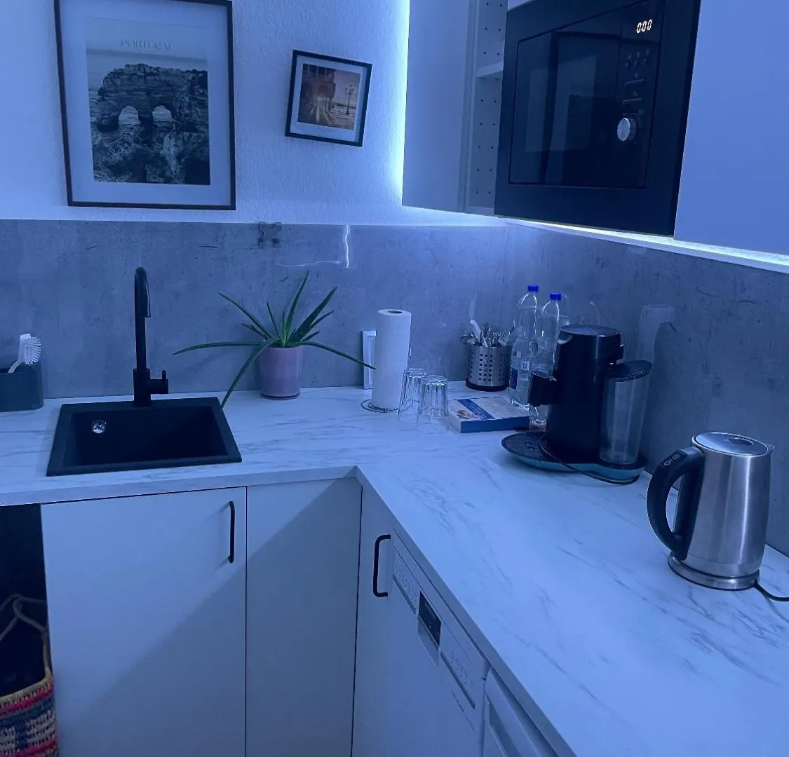 Apartment Koeln Wohnung 4 Min Naehe Von Hbf Und Dom Mit Garten ,Balkon & Office Deutschland