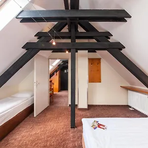 3* Szálloda Ahl Meerkatzen
