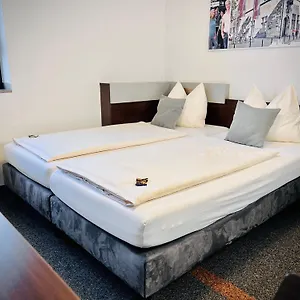  Хостел City-hostel Koeln-riehl