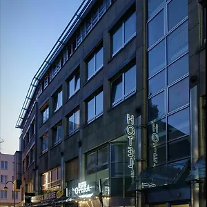 Hotel Opera, Kolonia